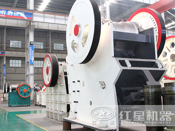 120噸鄂式破碎機(jī)廠(chǎng)家