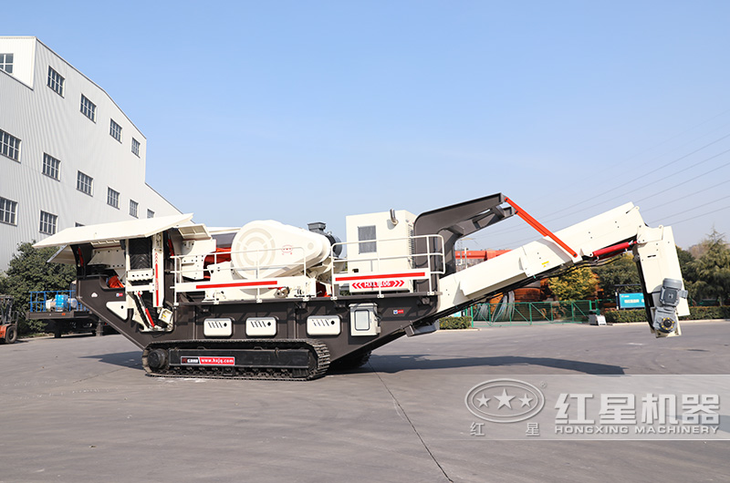 一小時(shí)200噸到300噸的可移動(dòng)履帶打石子機(jī) 一小時(shí)200噸到300噸的可移動(dòng)履帶打石子機(jī)