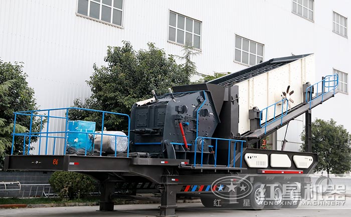 一小時(shí)200噸到300噸的可移動(dòng)輪胎打石子機(jī) 一小時(shí)200噸到300噸的可移動(dòng)輪胎打石子機(jī)