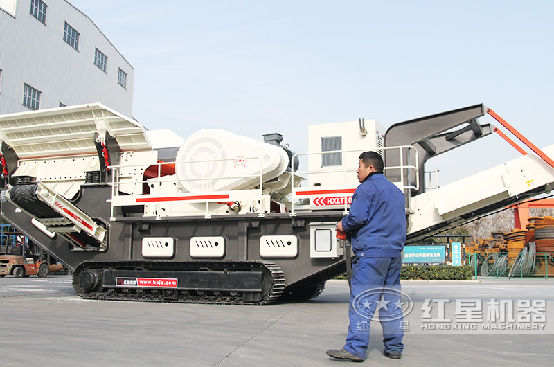 移動式石子生產線設備履帶行走，價格實惠，用戶現場咨詢