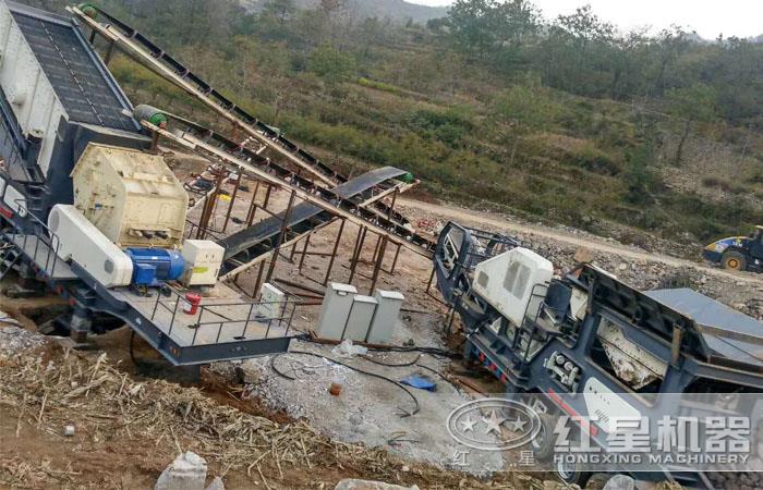 移動鄂式破碎機+反擊式破碎機+振動篩組合,產量大,出料范圍可調 移動鄂式破碎機+反擊式破碎機+振動篩組合,產量大,出料范圍可調