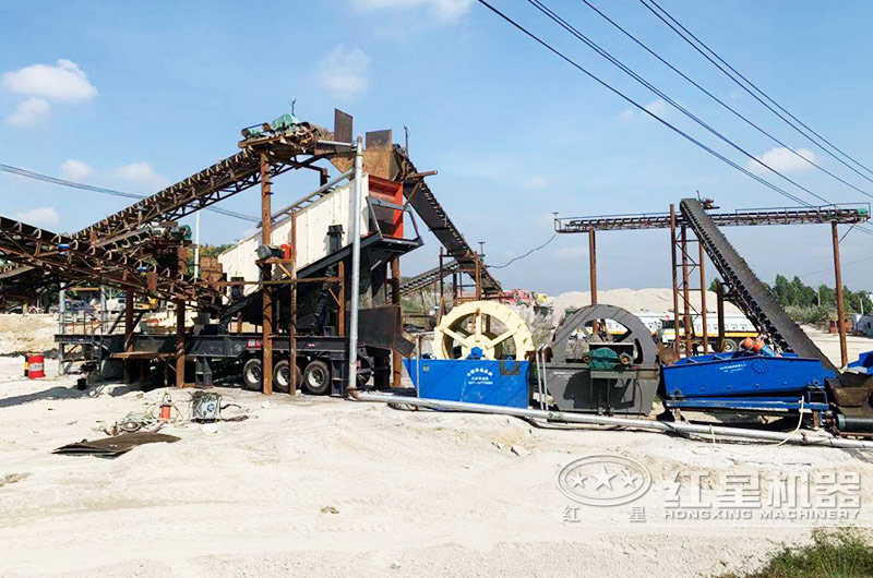 小型一體制砂生產(chǎn)線現(xiàn)場(chǎng) 小型一體制砂生產(chǎn)線現(xiàn)場(chǎng)