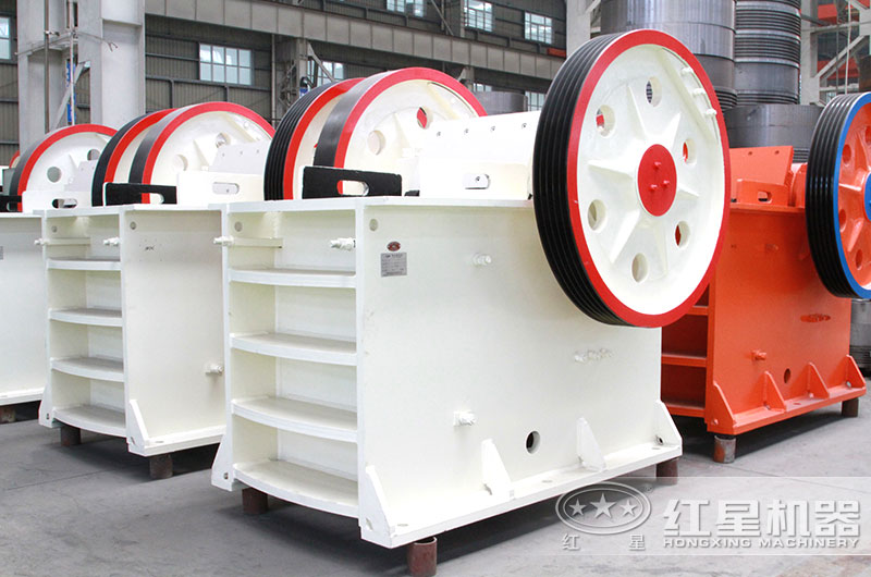 顎式破碎機-進料口大、破碎比大 顎式破碎機-進料口大、破碎比大