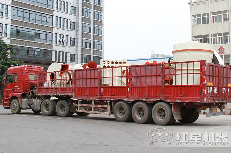 一套石粉磨粉機械設備發貨 一套石粉磨粉機械設備發貨