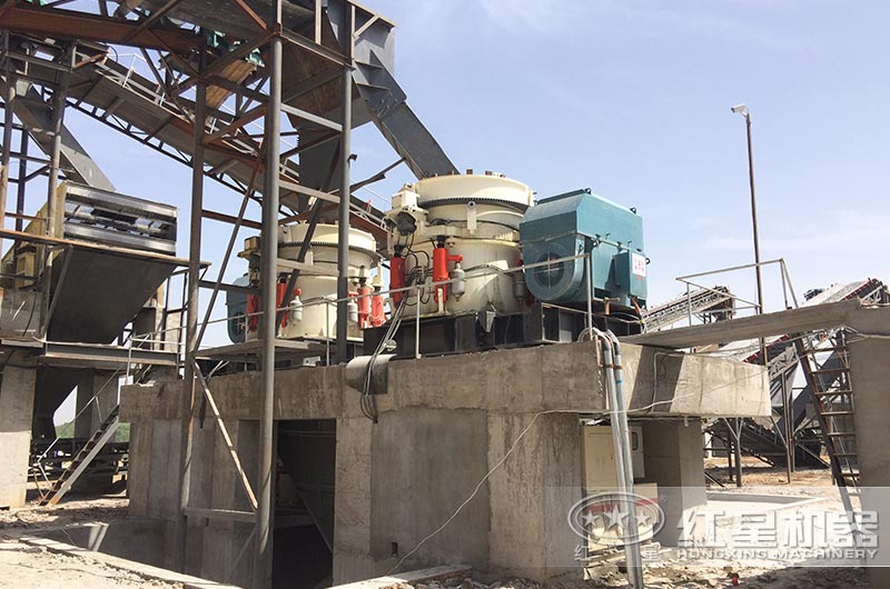 多缸液壓圓錐破碎機作業現場圖 多缸液壓圓錐破碎機作業現場圖