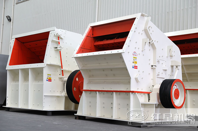 大型反擊式破碎機圖片 大型反擊式破碎機圖片