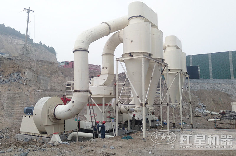 石膏粉加工生產(chǎn)現(xiàn)場圖 石膏粉加工生產(chǎn)現(xiàn)場圖