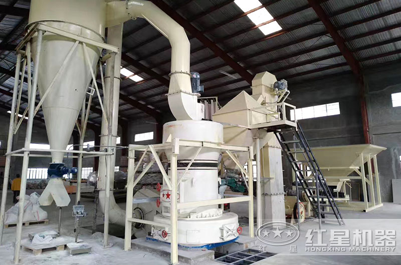 石粉磨粉機作業現場圖 石粉磨粉機作業現場圖