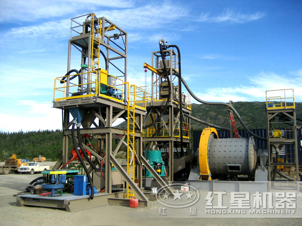 溢流型球磨機生產現場圖片 溢流型球磨機生產現場圖片