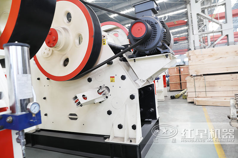 顎式破碎機 顎式破碎機