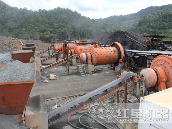 尾礦生產(chǎn)現(xiàn)場(chǎng)圖片 尾礦生產(chǎn)現(xiàn)場(chǎng)圖片