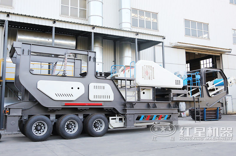 安山巖輪胎移動破碎站,搭配鄂破用于粗碎 安山巖輪胎移動破碎站,搭配鄂破用于粗碎