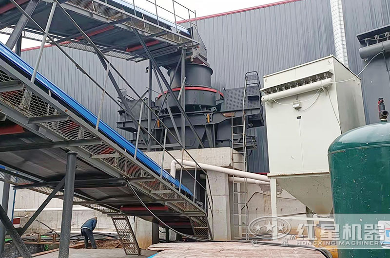 花崗巖制砂加工客戶(hù)現(xiàn)場(chǎng)實(shí)拍 花崗巖制砂加工客戶(hù)現(xiàn)場(chǎng)實(shí)拍