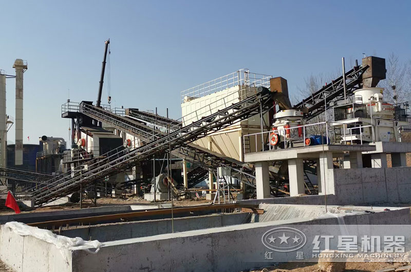 240圓錐破+沖擊式破碎機聯機作業現場 240圓錐破+沖擊式破碎機聯機作業現場